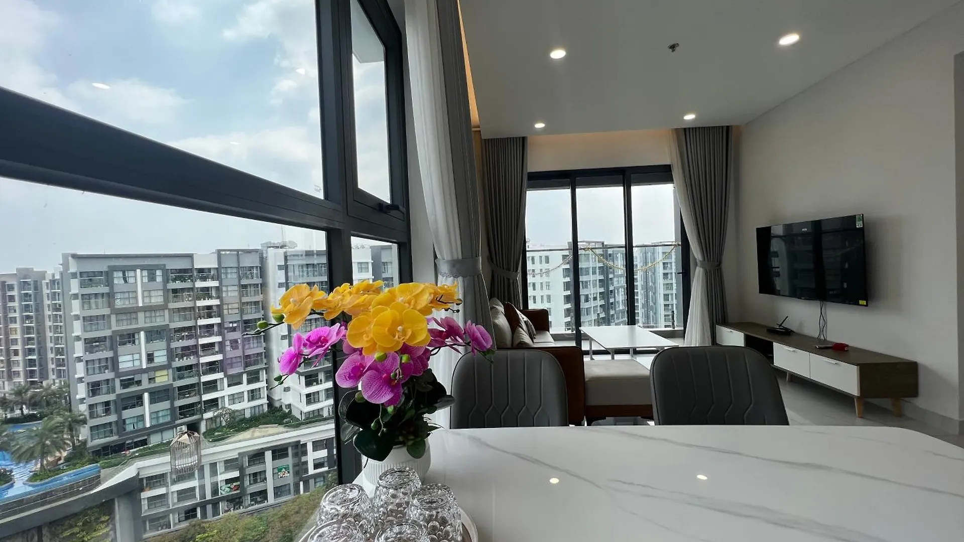 Anna Green-Celadon City Khu Alnata Plus Ho Či Minovo Město 0*,  Vietnam